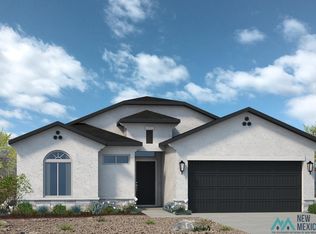 3816 Agave Dr, Carlsbad, NM 88220