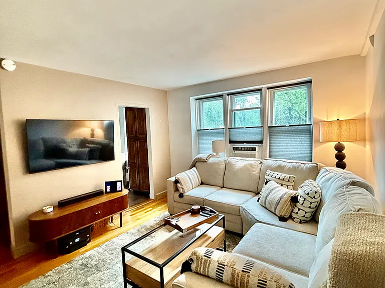 145 Farragut Rd #1 — Photo 7