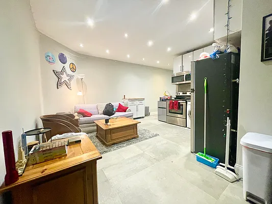 Rented by Bohemia Realty Group | media 1