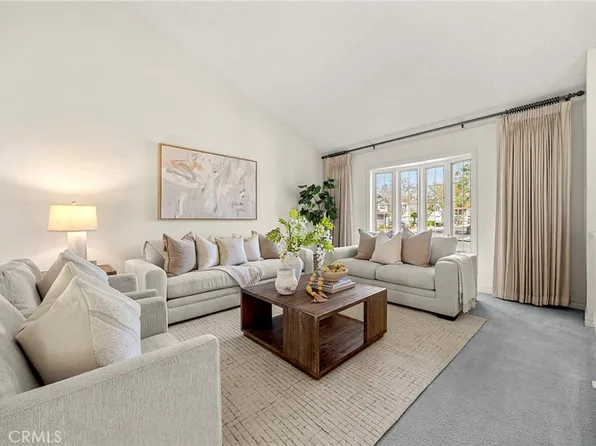 11335 Culebra St, Cypress, CA 90630