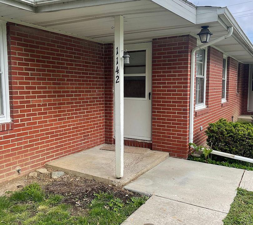1st image of 1142 Windsor Dr