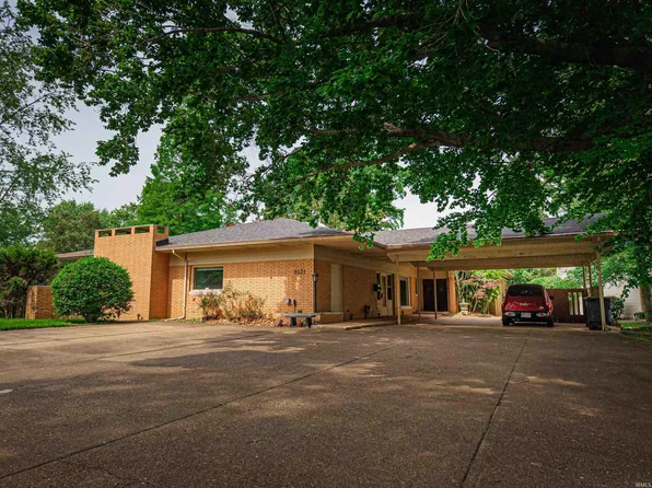 1031 Brentwood Dr, Evansville, IN 47715