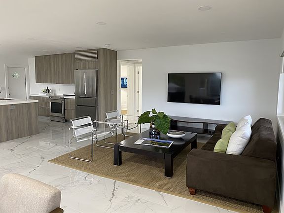 5th image of 4804 N Flagler Dr #7