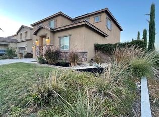 16784 Olive Tree Ln, Fontana, CA 92336