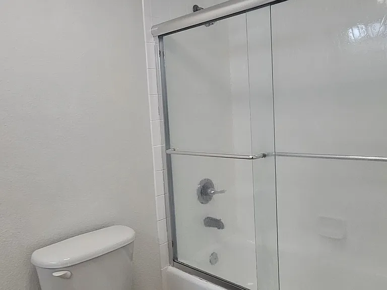 13215 Villa Vista Dr #1-102 — Photo 16