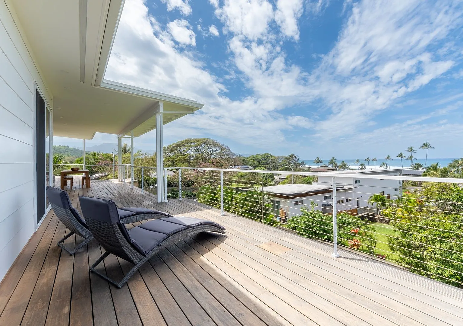 Villa Bianca Luxury w/ Beach, Sunset & Ocean Views — Photo 1