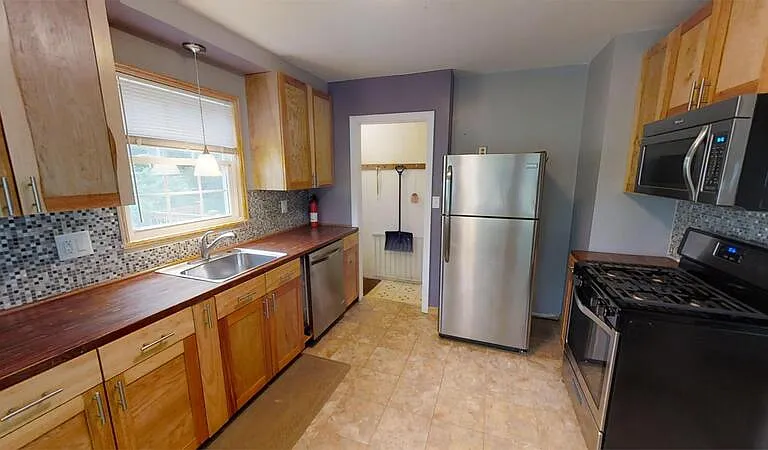 3110 Dexter Rd — Photo 5