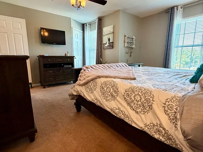 176 Strawberry Ln — Photo 19