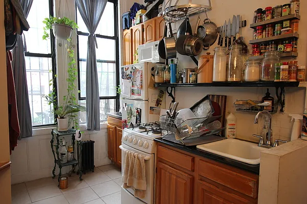 Rented by Bedford 6 Real Estate | media 8