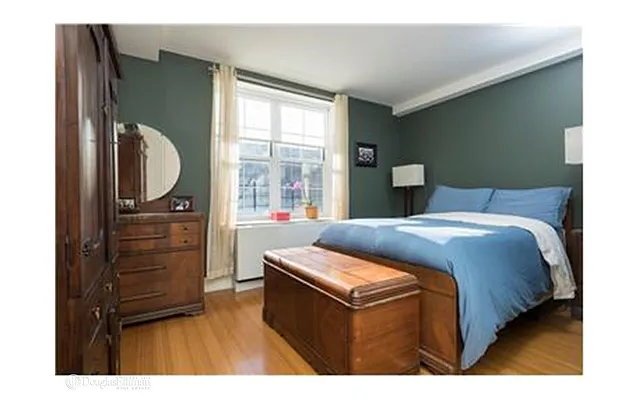 Rented by Douglas Elliman | media 21