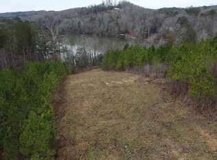 77 Saddleback Dr, Vonore, TN 37885
