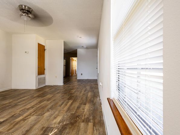 little-rock-arkansas-82835675 picture