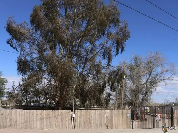 2304 Clark Rd, Imperial, CA 92251