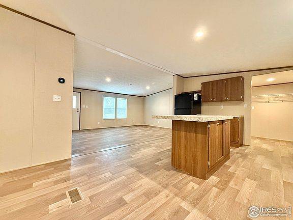 2nd image of 4709 Yellowstone Dr