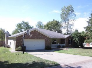 5377 Oakwood Dr, Newburgh, IN