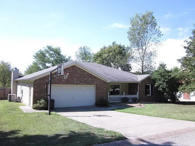 5377 Oakwood Dr photo 1