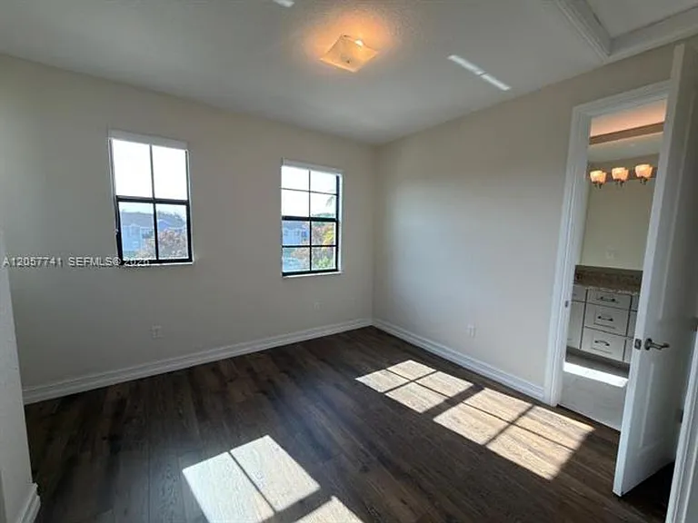 455 SW 113th Ln #0 — Photo 35