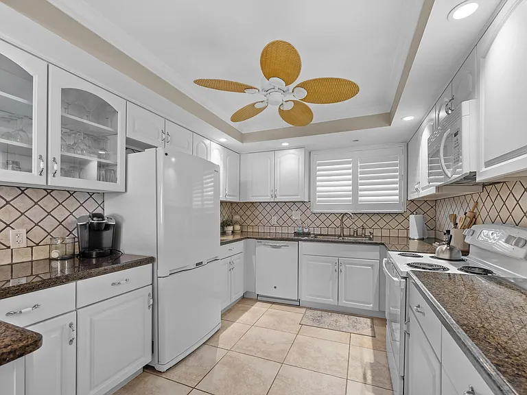 350 S Beach Rd #204 — Photo 10