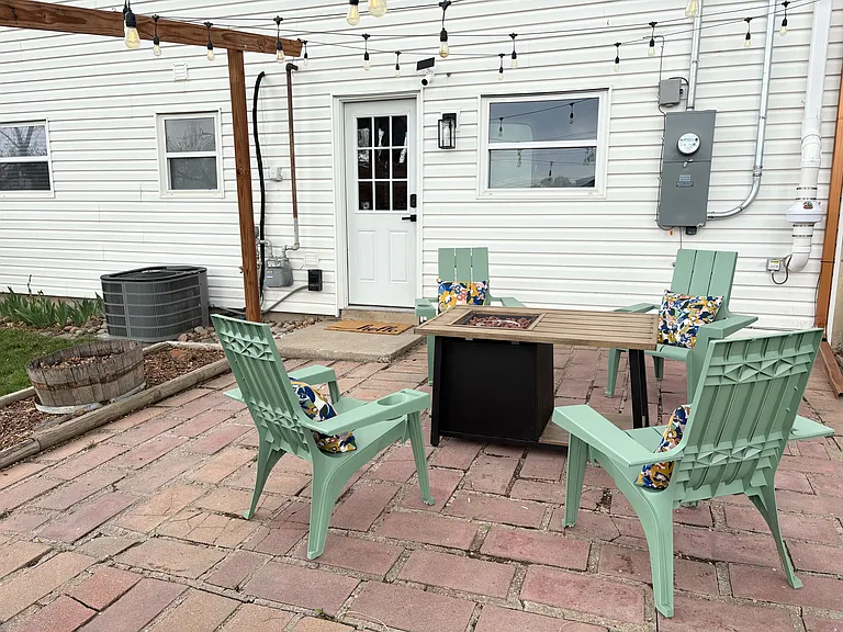 2421 N Sage St #B — Photo 21