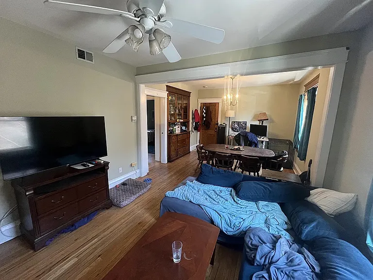 3604 N Greenview Ave #1 — Photo 2