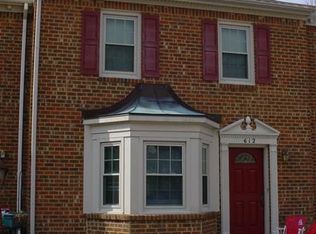 612 Mill Landing Rd, Chesapeake, VA 23322