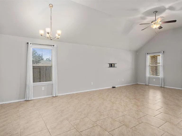 5210 Adria Hills Cir — Photo 15