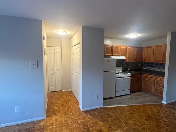 42 Zabriskie St #5, Hackensack, NJ 07601