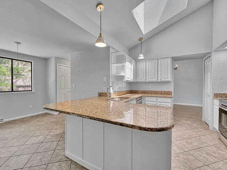 4961 W 98th Ave — Photo 14