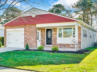 48 Gorginio Dr, Toms River, NJ 08757