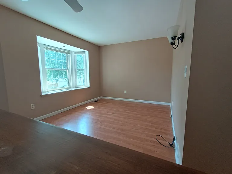 112 Stratford Ln #95 — Photo 5
