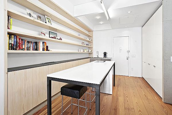 1st image of 140 W 69th St APT 103A