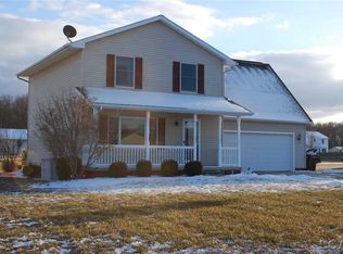 2003 Friar Tuck Cir, Adrian, MI 49221