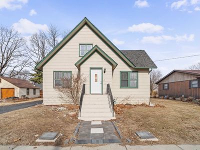 210 E North St, Leland, IL, 60531