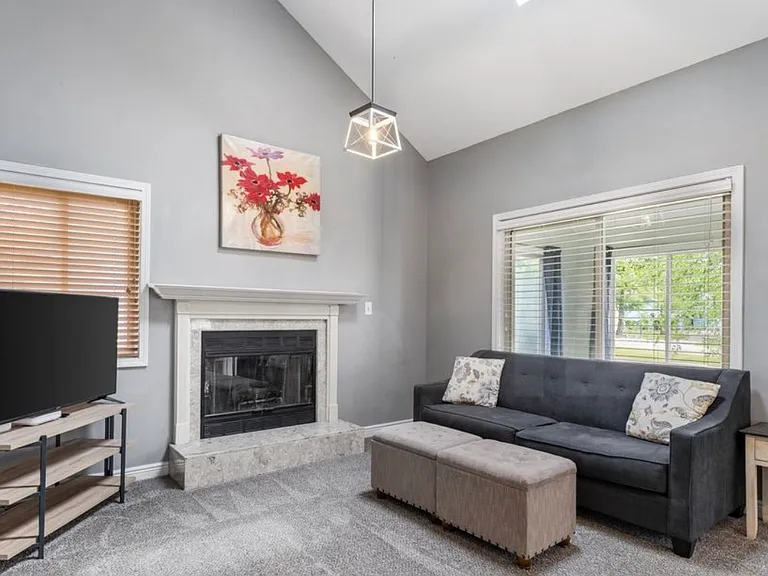 11014 E Royal Rd — Photo 26