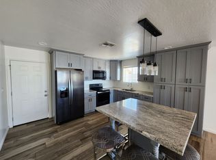 2812 S 68th Ave, Phoenix, AZ 85043