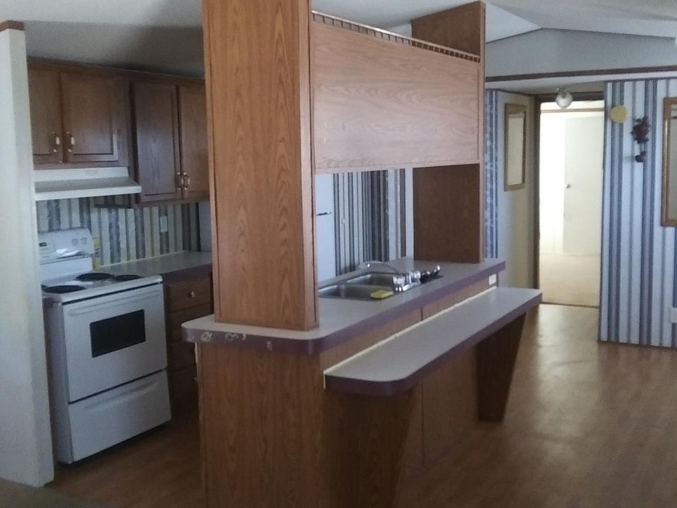 1st image of 2000 S Burleson Blvd Trlr 11