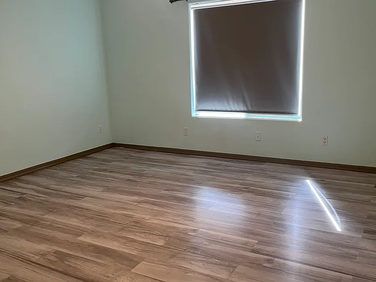 10307 W Midnight Dr — Photo 6