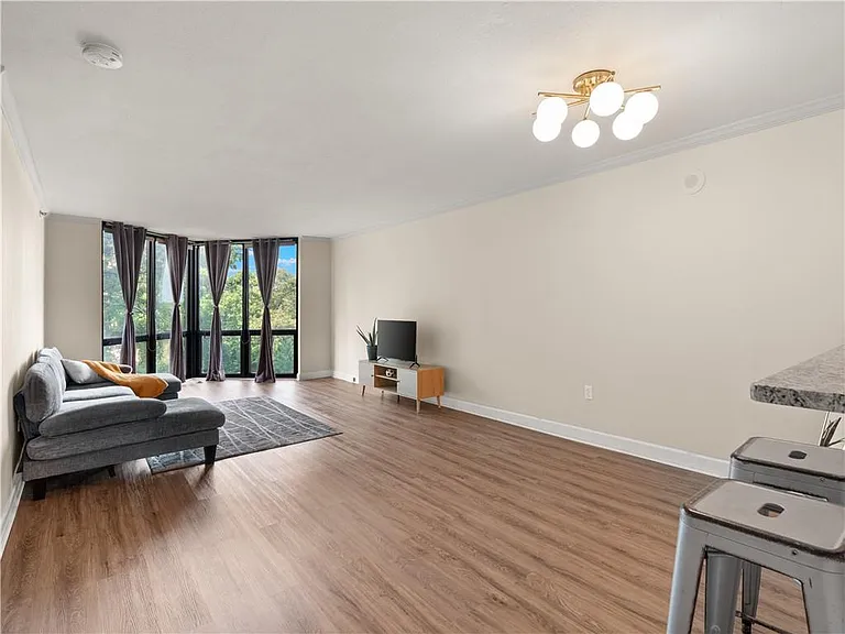 2870 Pharr Court South NW #907 — Photo 16