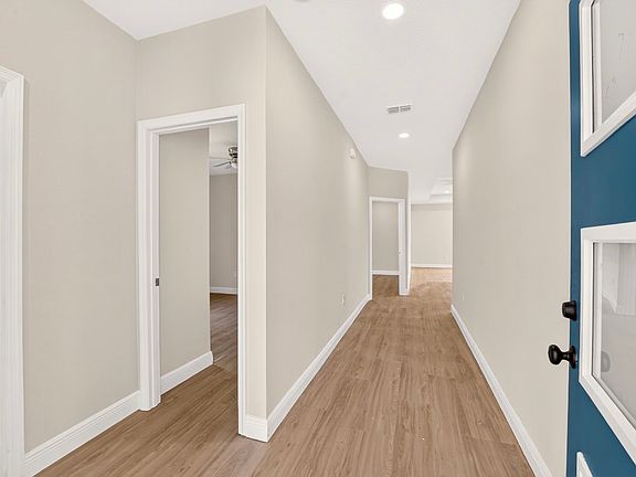 4th image of 13291 NE 54th St