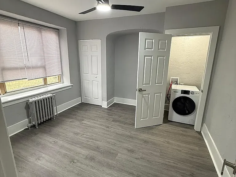 216 W Walnut Ln #A101 — Photo 10