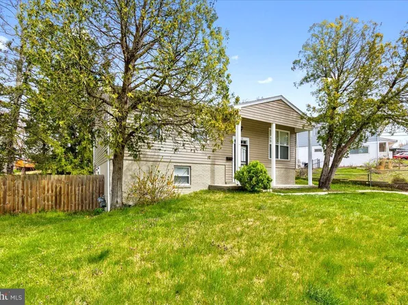 6612 Wilburn Dr, Capitol Heights, MD 20743