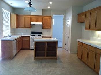 3rd image of 501 Clarence Bromell St
