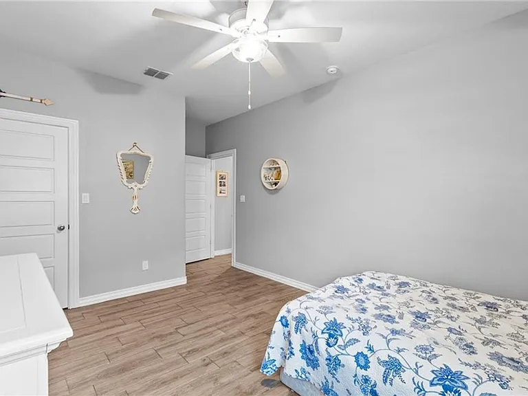 6730 Keyan Dr — Photo 7