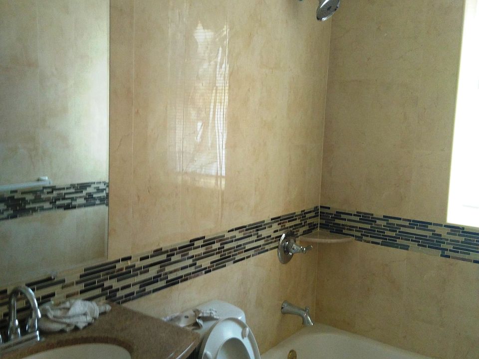 2nd image of 4706 Chestnut St #4B