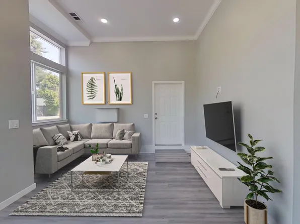 5699 Shattuck Ave, Oakland, CA 94609