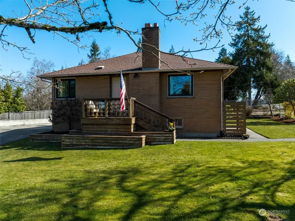 3556 SW 98th Street, Seattle, WA 98126