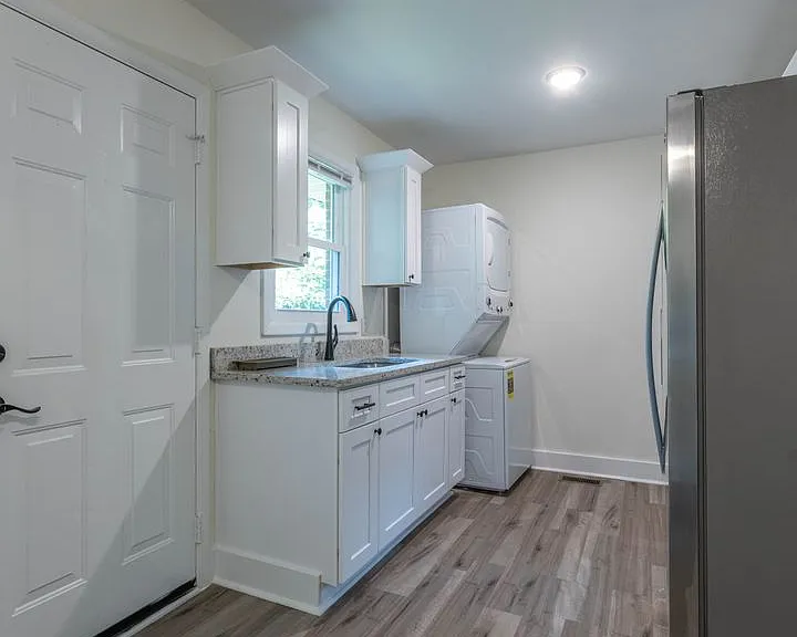 123 Pecan St — Photo 20