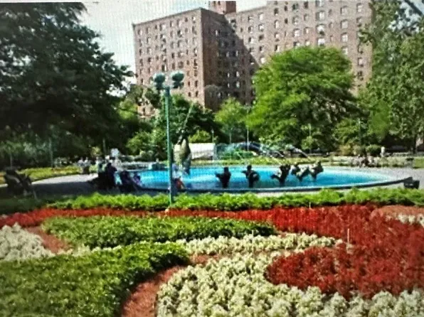 99 Metropolitan Oval #9E, Bronx, NY 10462