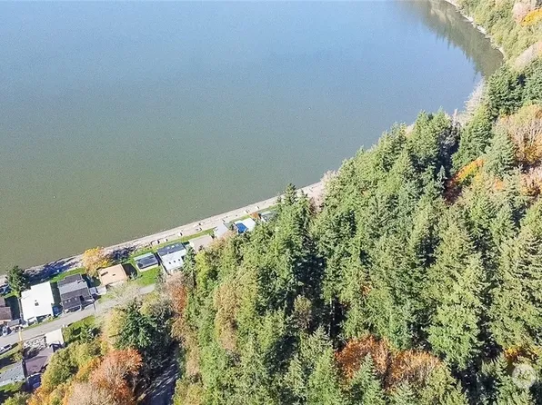 14420 94th Avenue NW, Stanwood, WA 98292