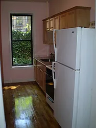 Rented by Maximus Realty Group